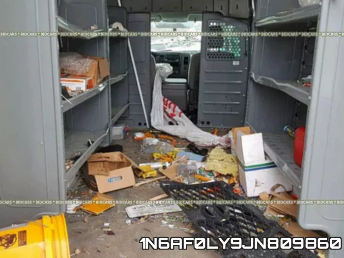 1N6AF0LY9JN809860 фото 7