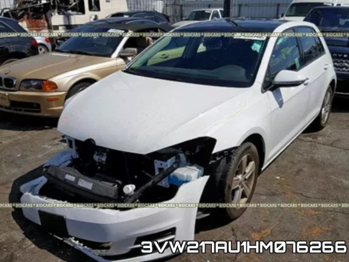 3VW217AU1HM076266 фото 3