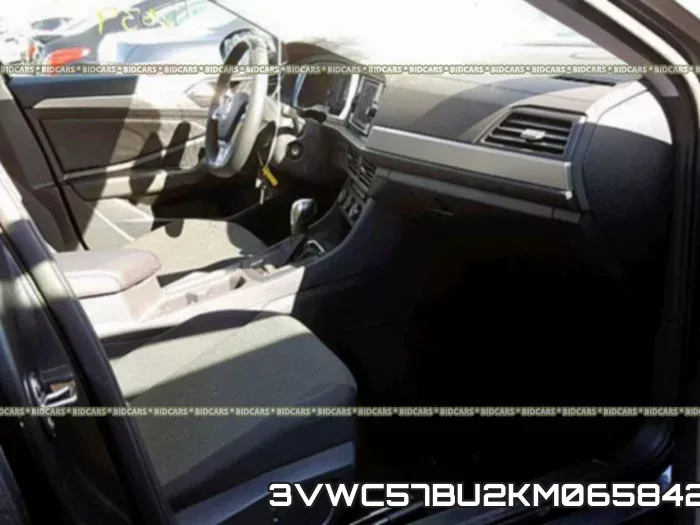 3VWC57BU2KM065842 фото 6