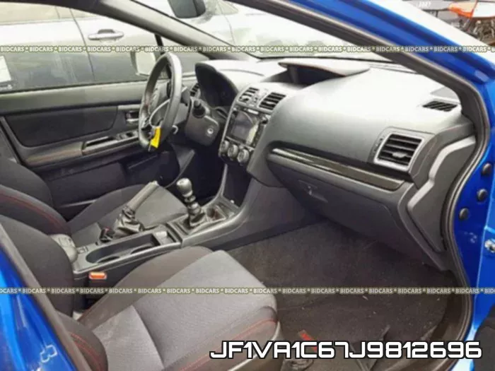 JF1VA1C67J9812696 фото 6