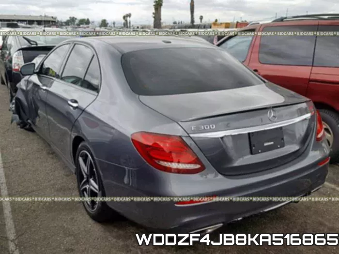 WDDZF4JB8KA516865 фото 4