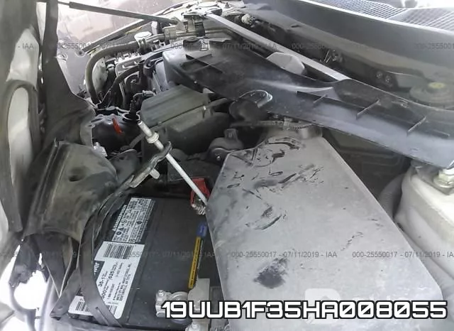 19UUB1F35HA008055 фото 2