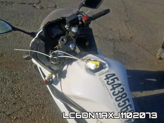 LC6DN11AXJ1102073 фото 6