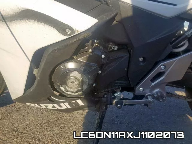 LC6DN11AXJ1102073 фото 8