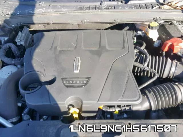 1LN6L9NC1H5617507 фото 8