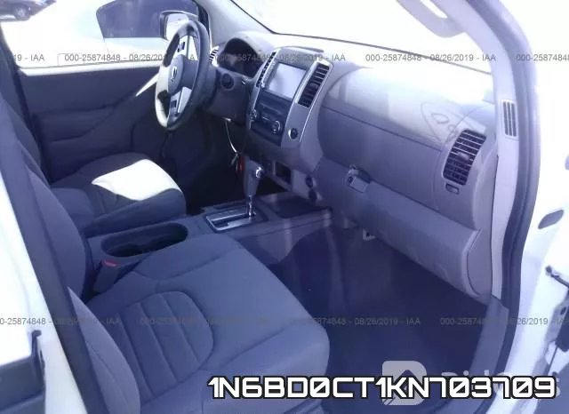1N6BD0CT1KN703709 фото 6