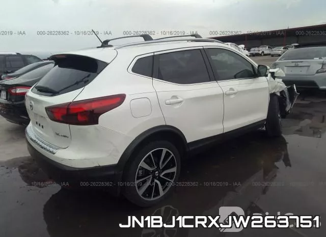 JN1BJ1CRXJW263751 фото 4