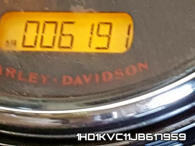 1HD1KVC11JB617959 фото 9