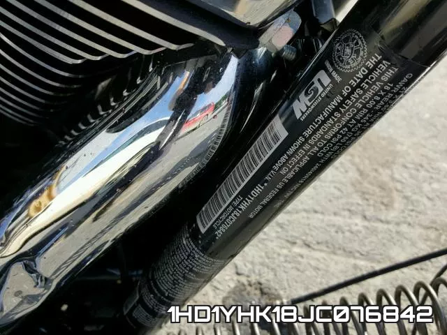 1HD1YHK18JC076842 фото 2