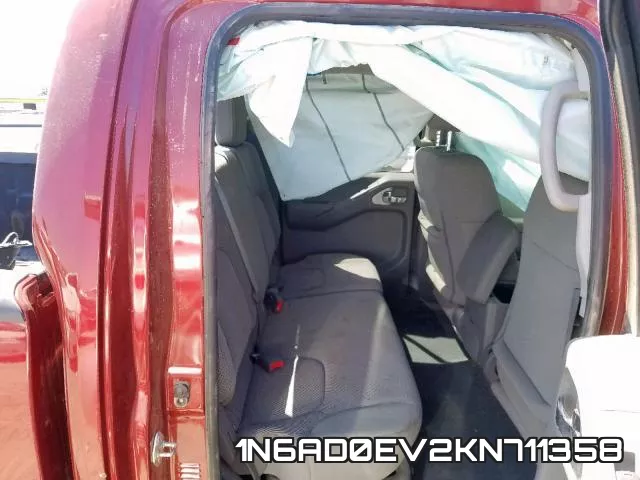 1N6AD0EV2KN711358 фото 7