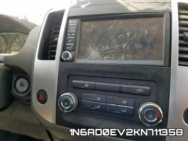 1N6AD0EV2KN711358 фото 10