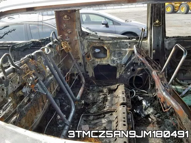 3TMCZ5AN9JM180491 фото 7