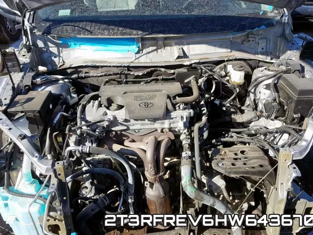 2T3RFREV6HW643670 фото 8
