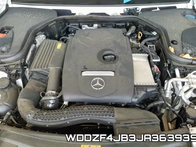 WDDZF4JB3JA363939 фото 8