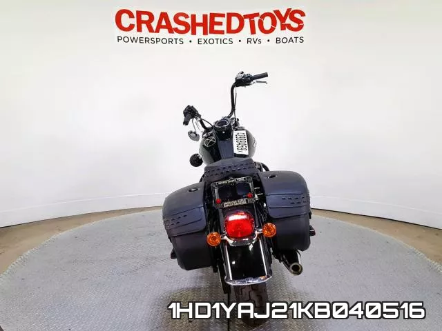 1HD1YAJ21KB040516 фото 8