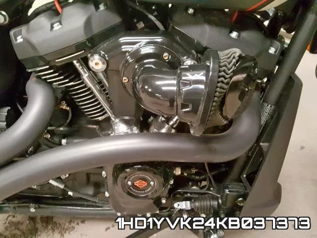 1HD1YVK24KB037373 фото 8