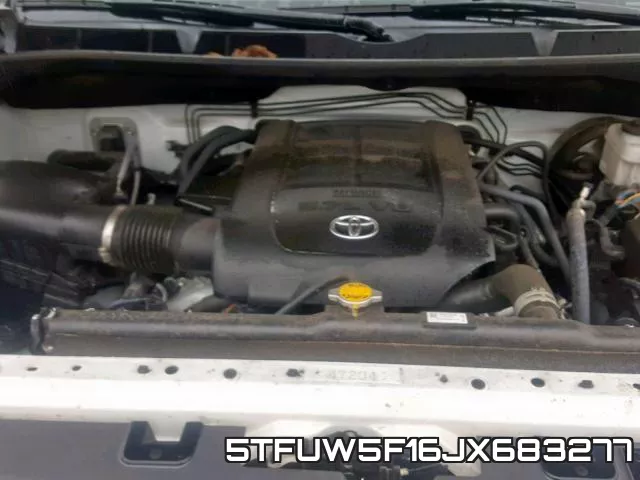 5TFUW5F16JX683277 фото 8