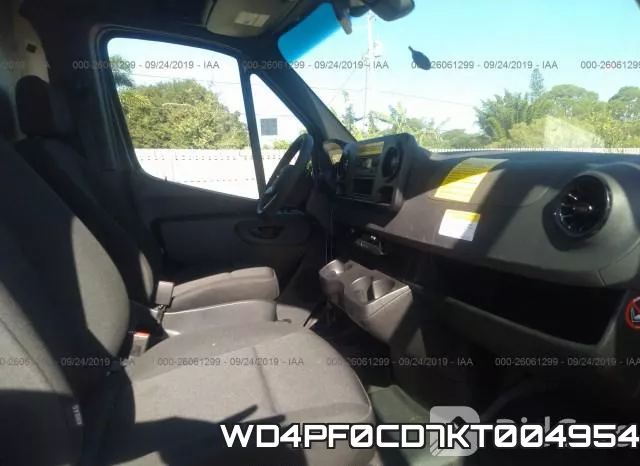 WD4PF0CD7KT004954 фото 6