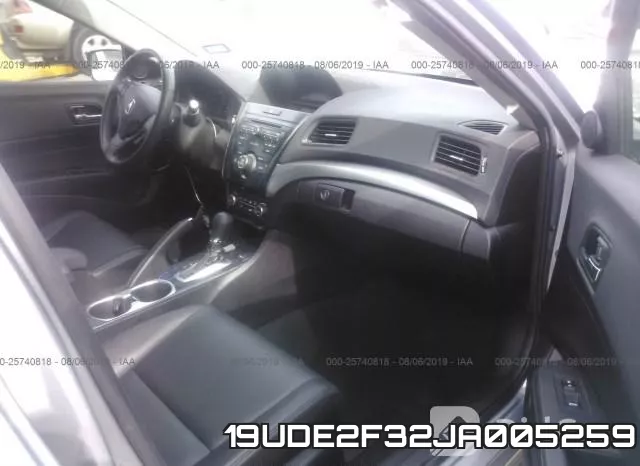 19UDE2F32JA005259 фото 6