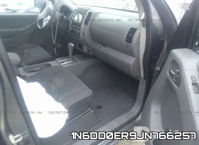 1N6DD0ER9JN766257 фото 6