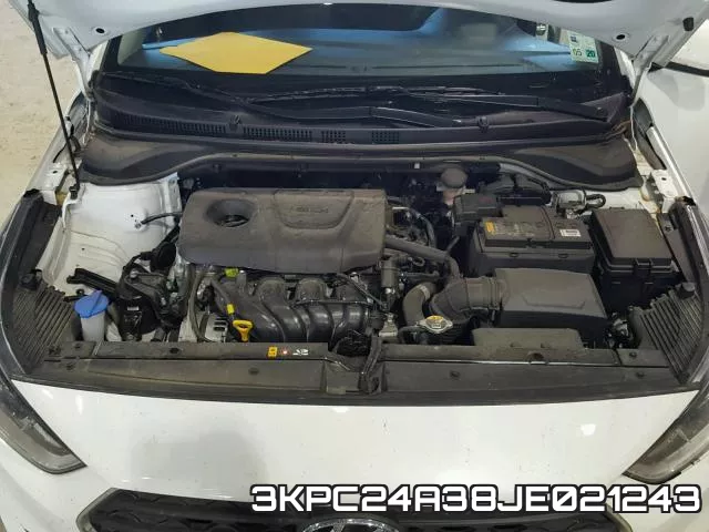 3KPC24A38JE021243 фото 8