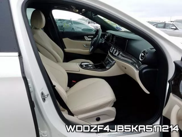 WDDZF4JB5KA517214 фото 6