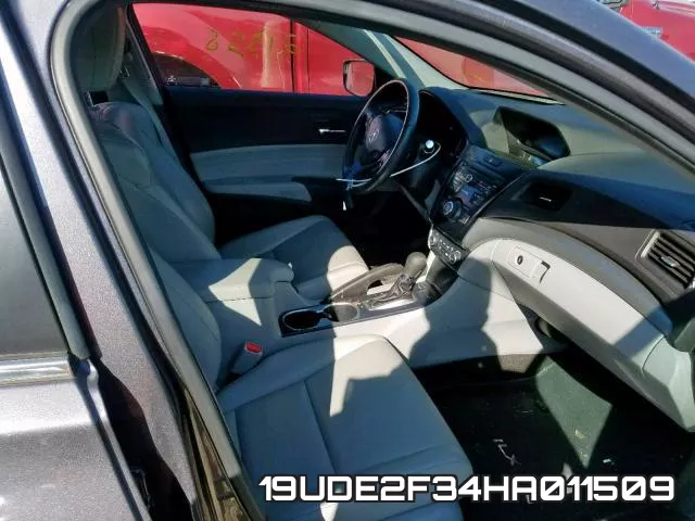 19UDE2F34HA011509 фото 6