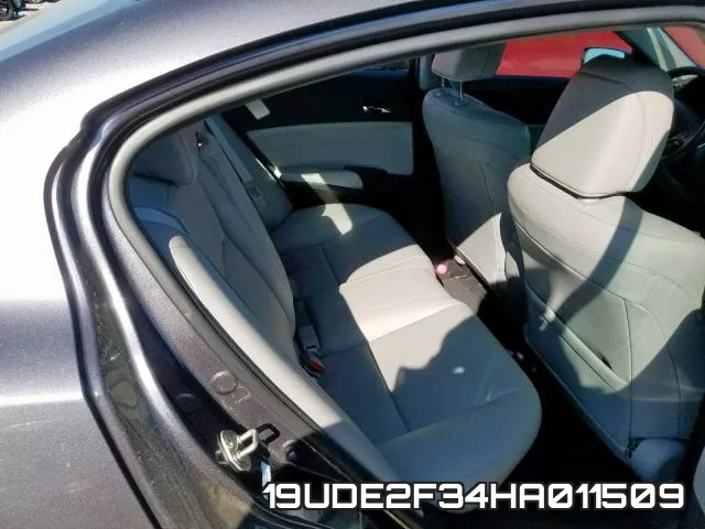 19UDE2F34HA011509 фото 7