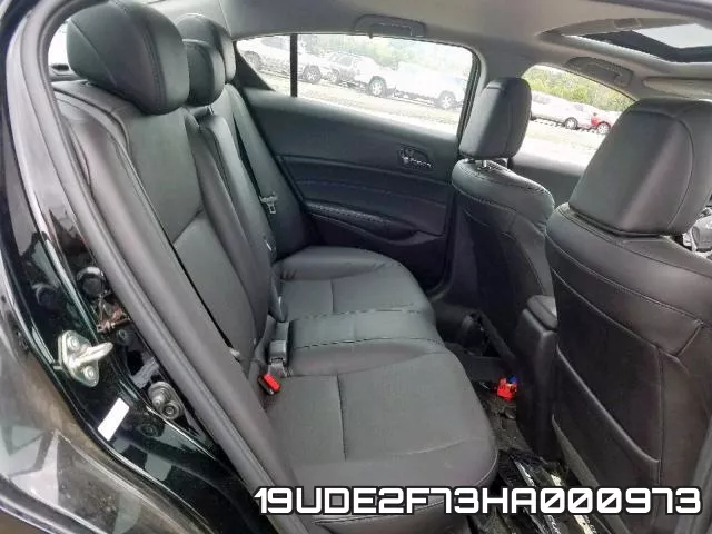 19UDE2F73HA000973 фото 7