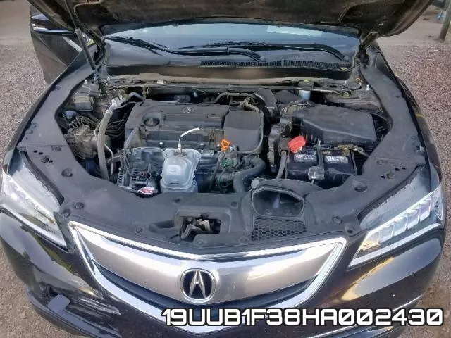 19UUB1F38HA002430 фото 7