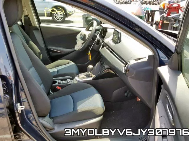 3MYDLBYV6JY307976 фото 6