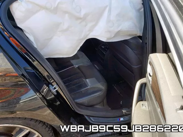 WBAJB9C59JB286220 фото 7