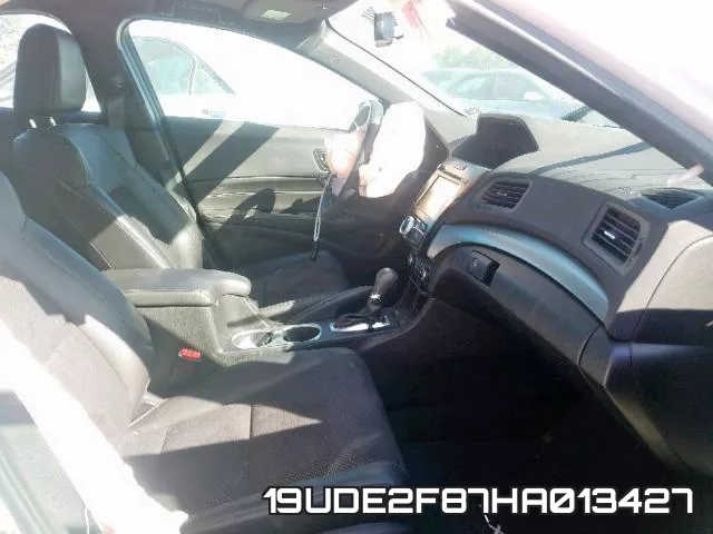 19UDE2F87HA013427 фото 6