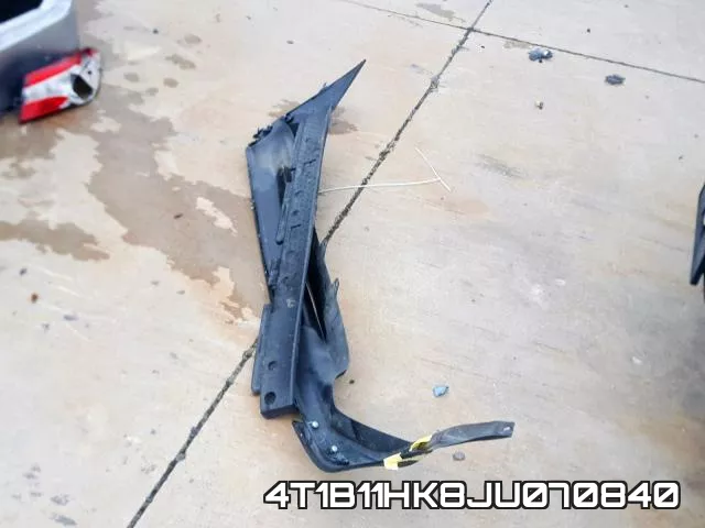 4T1B11HK8JU070840 фото 10