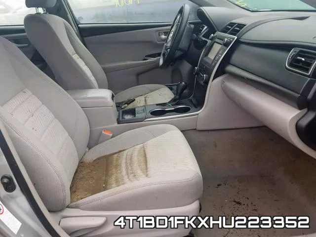 4T1BD1FKXHU223352 фото 6