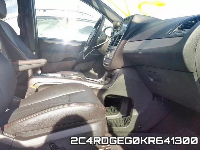 2C4RDGEG0KR641300 фото 6