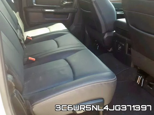 3C6UR5NL4JG371397 фото 7