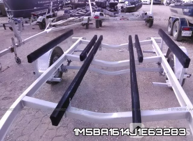1M5BA1614J1E63283 фото 8
