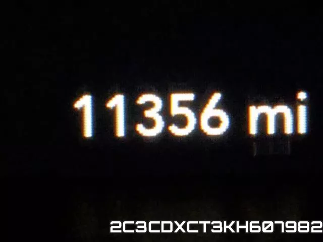 2C3CDXCT3KH607982 фото 9