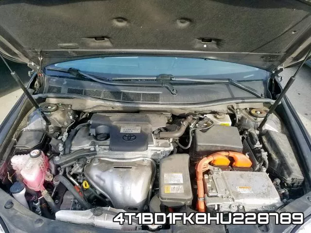 4T1BD1FK8HU228789 фото 8