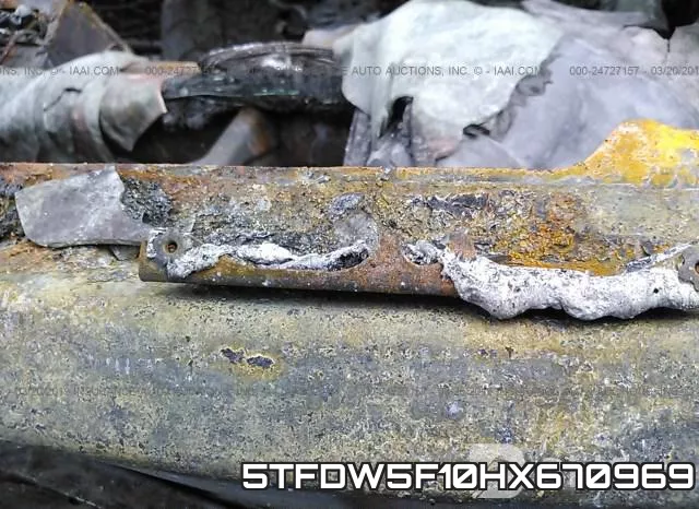 5TFDW5F10HX670969 фото 10