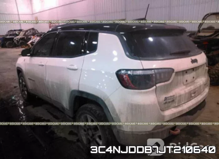 3C4NJDDB7JT210640 фото 4