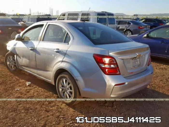 1G1JD5SB5J4111425 фото 4