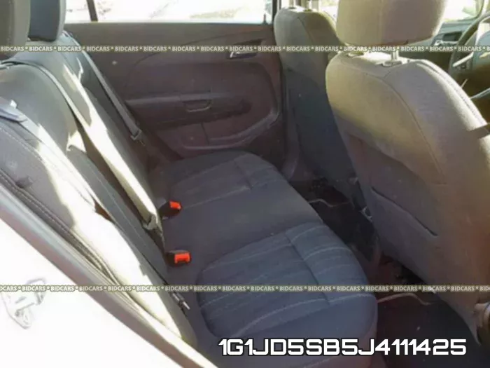 1G1JD5SB5J4111425 фото 7