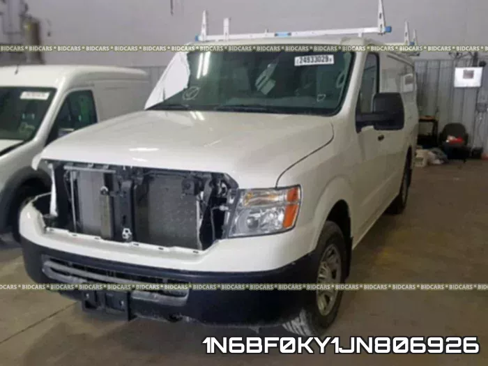 1N6BF0KY1JN806926 фото 3