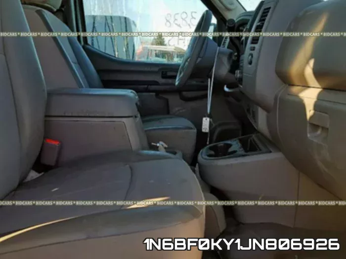 1N6BF0KY1JN806926 фото 6