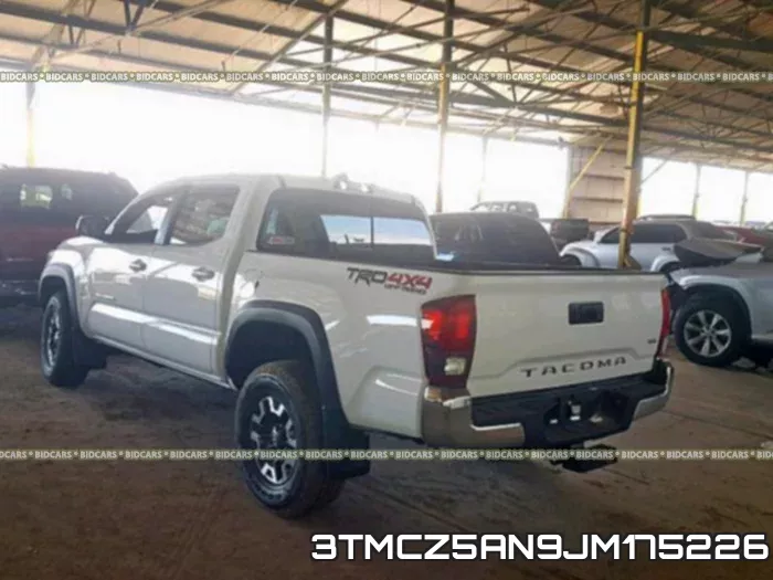 3TMCZ5AN9JM175226 фото 4