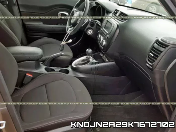 KNDJN2A29K7672702 фото 6