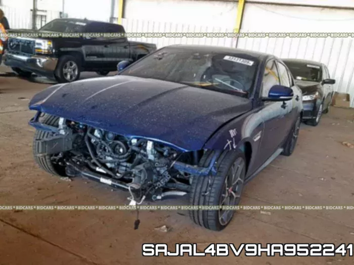 SAJAL4BV9HA952241 фото 3