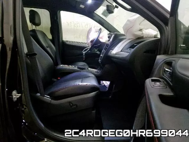 2C4RDGEG0HR699044 фото 6